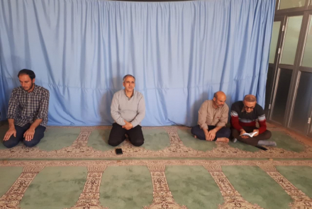 مراسم  قرائت حدیث شریف کسا در نمازخانه شبکه بهداشت ودرمان
